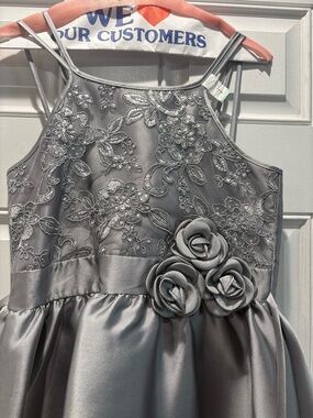 Girls' Silver Floral Lace Party Dress with Rosette Waist